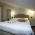 Degli Aceri